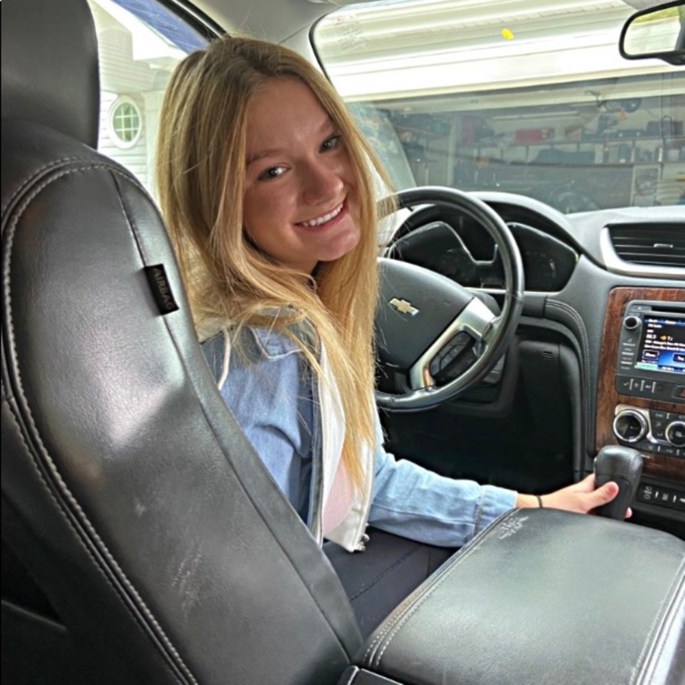 Meet your Posher, Paige